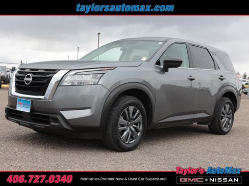 Used 2024 Nissan Pathfinder S image 39