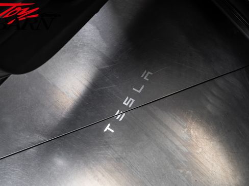 Used 2025 Tesla Model 3 Performance AWD/4WD image 18