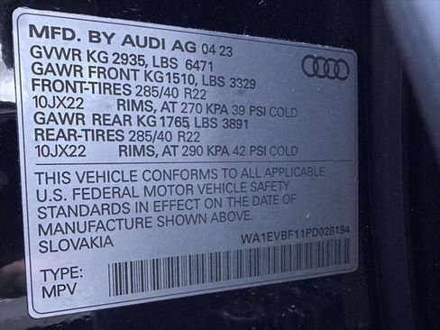 Used 2023 Audi Q8 Premium Plus w/ Premium Plus Package AWD/4WD image 32
