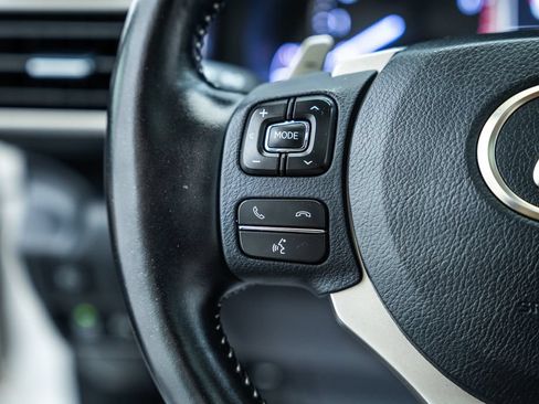 Used 2020 Lexus IS 300 w/ Navigation Package RWD image 29