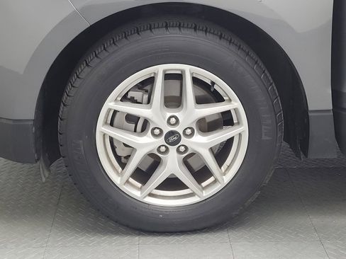 Used 2024 Ford Edge SEL image 31