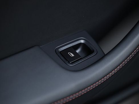 New 2026 Porsche Panamera 4 image 26