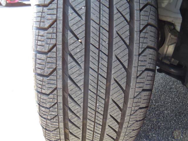Used 2025 Mercedes-Benz GLC 350e 4MATIC w/ AMG Line image 23