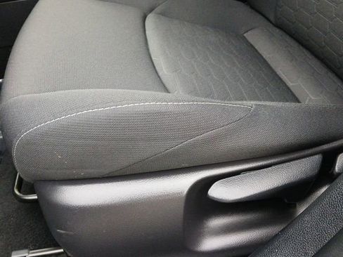 Used 2022 Toyota Corolla SE w/ SE Preferred Package image 18