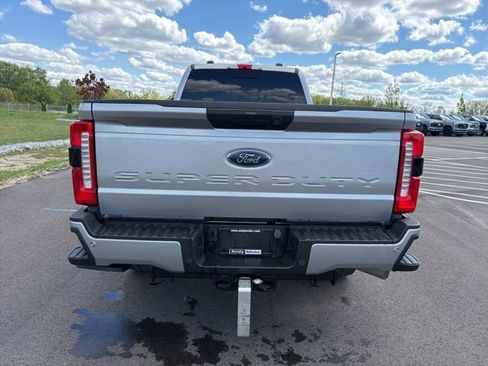 Used 2023 Ford F250 XL w/ STX Appearance Package AWD/4WD image 12