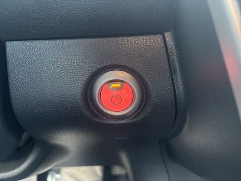 Used 2015 Nissan Leaf S w/ Charge Package image 25