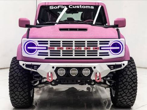 Used 2025 Ford Bronco RETRO image 12