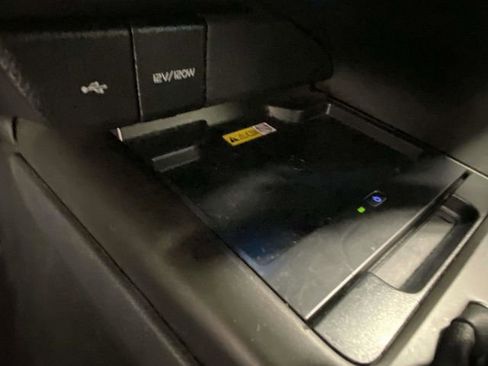 Used 2023 Toyota Camry XSE image 19