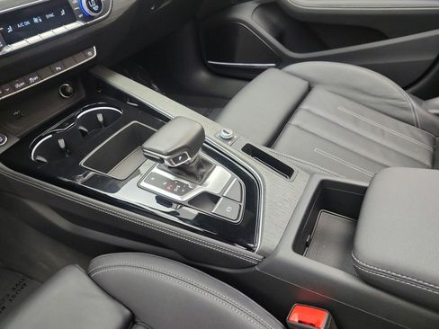 Used 2022 Audi A5 2.0T Premium Plus w/ Premium Plus AWD/4WD image 11
