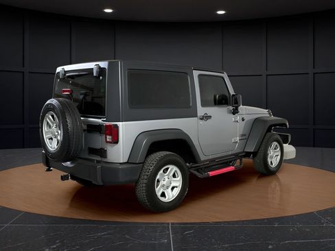 Used 2014 Jeep Wrangler Sport AWD/4WD image 5