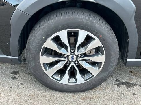 Used 2024 Subaru Outback Limited AWD/4WD image 11