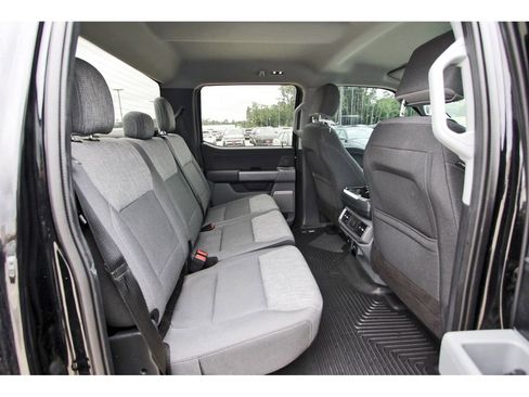 Used 2021 Ford F150 XLT w/ Equipment Group 302A High RWD image 10