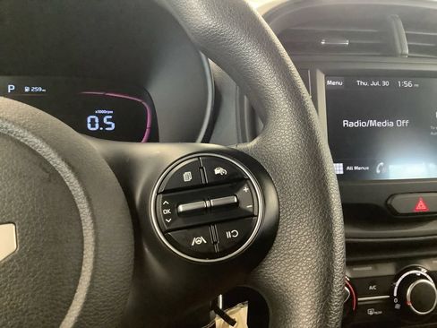 Certified 2025 Kia Soul LX FWD image 27