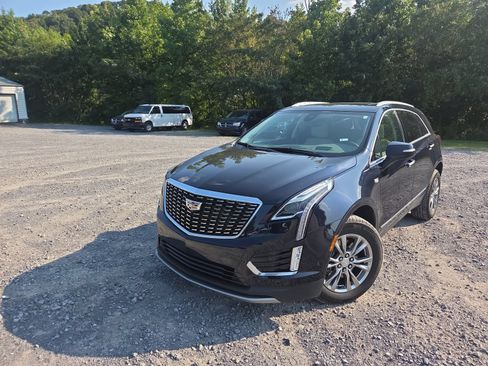 Used 2021 Cadillac XT5 Premium Luxury FWD image 12