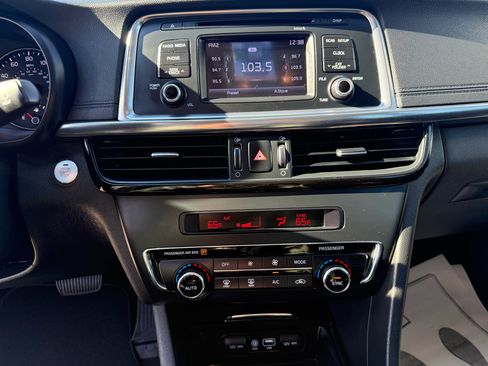 Used 2016 Kia Optima EX image 23