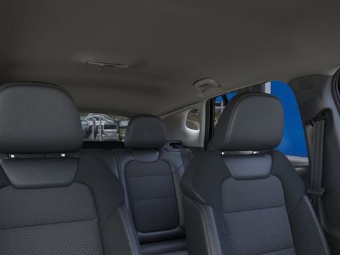 New 2026 Chevrolet Trax LT FWD image 24