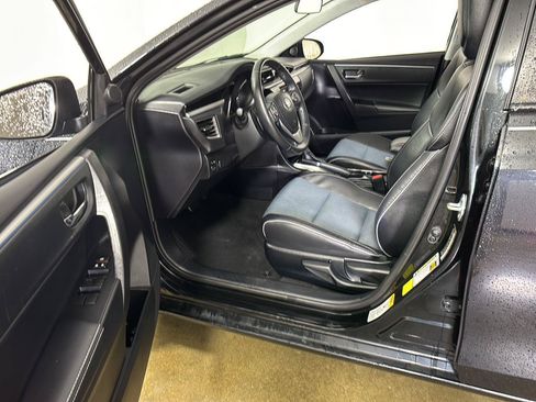Used 2015 Toyota Corolla S FWD image 2