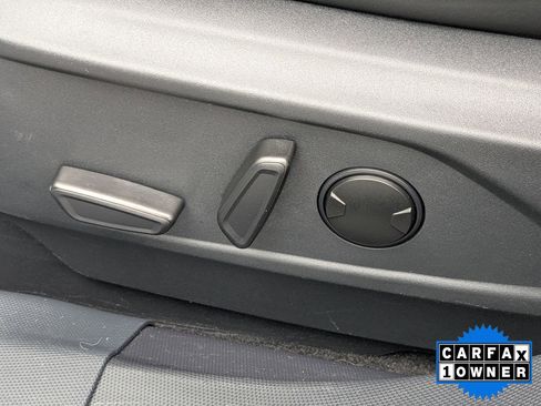 Used 2022 Ford Mustang Mach-E GT image 23