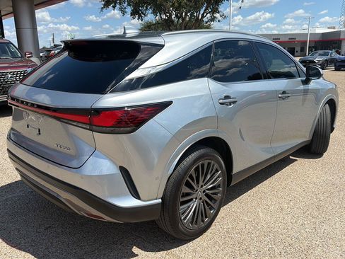 Used 2023 Lexus RX 350 FWD w/ Cold Area Package image 3