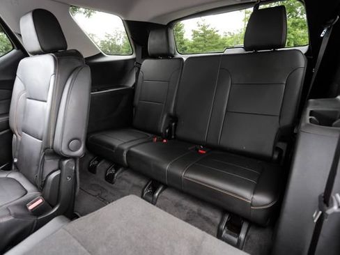 Used 2020 Chevrolet Traverse RS FWD image 70