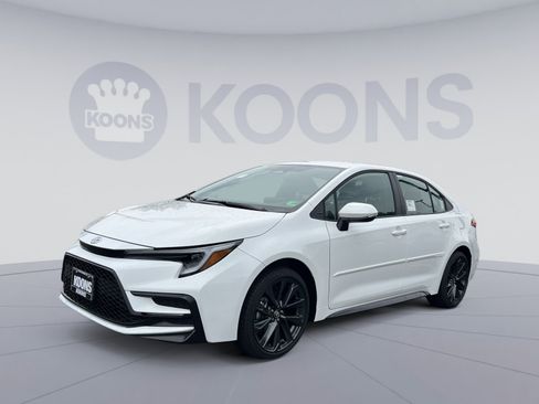 New 2026 Toyota Corolla SE image 1