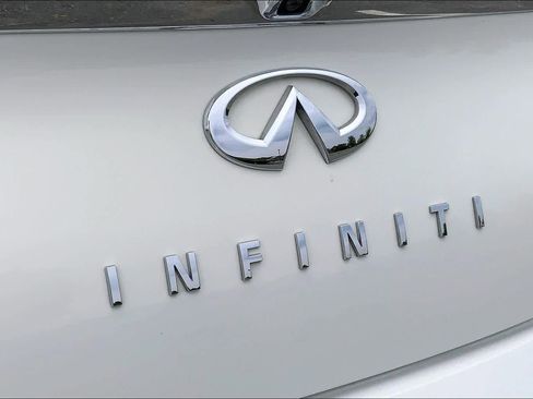 Used 2013 INFINITI G37 Convertible w/ Premium Pkg RWD image 10