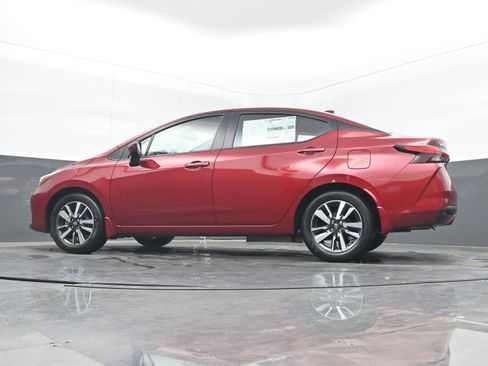 Certified 2025 Nissan Versa SV w/ Trunk Package image 26