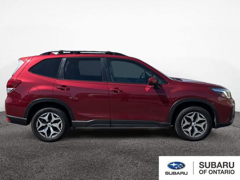 Used 2020 Subaru Forester Premium image 6