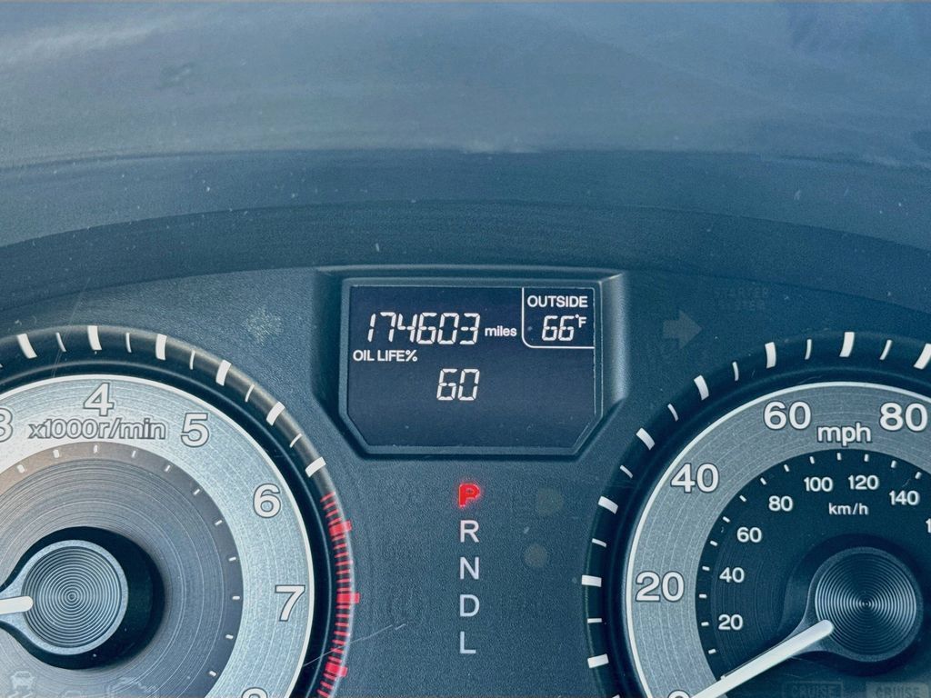 Used 2015 Honda Odyssey EX-L image 12
