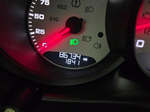 Used 2016 Porsche Macan S image 42