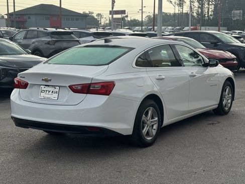 Used 2023 Chevrolet Malibu LS image 5