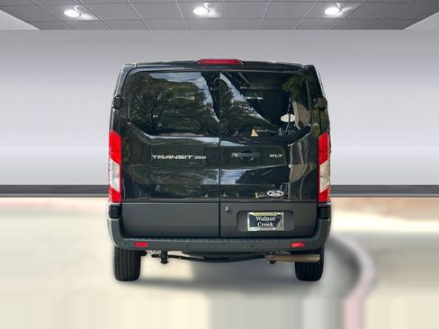 Used 2023 Ford Transit 350 XLT image 9