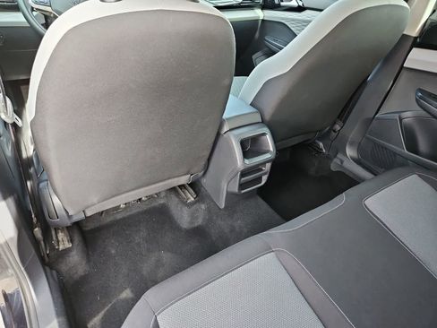 Used 2024 Volkswagen Taos S image 18