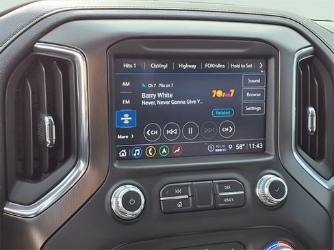 Certified 2023 GMC Sierra 2500 AT4 w/ AT4 Preferred Package image 6