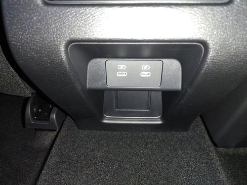 New 2026 Mitsubishi Outlander Trail Edition image 30