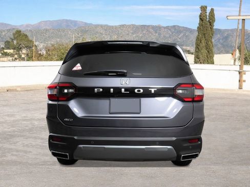 New 2026 Honda Pilot EX-L image 4