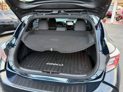 Used 2021 Toyota Corolla SE image 18