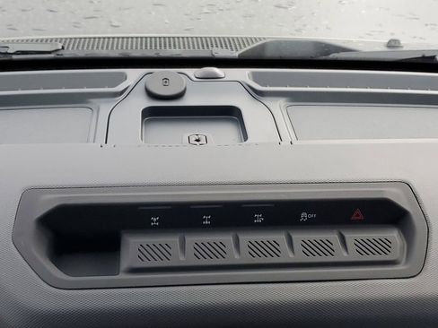 New 2025 Ford Bronco Big Bend w/ Black Diamond Package image 19