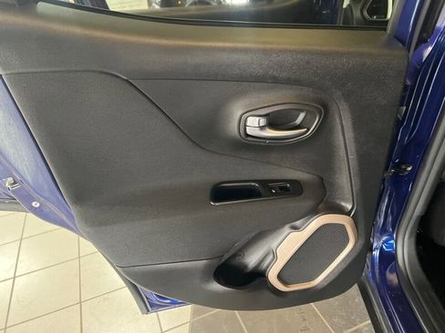 Used 2020 Jeep Renegade Sport image 22