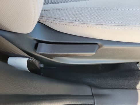 Used 2017 Subaru Forester 2.5i Premium w/ Popular Package #2A image 8