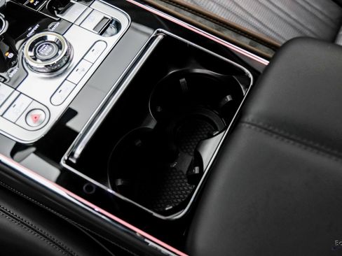 Used 2022 Bentley Flying Spur V8 AWD/4WD image 66