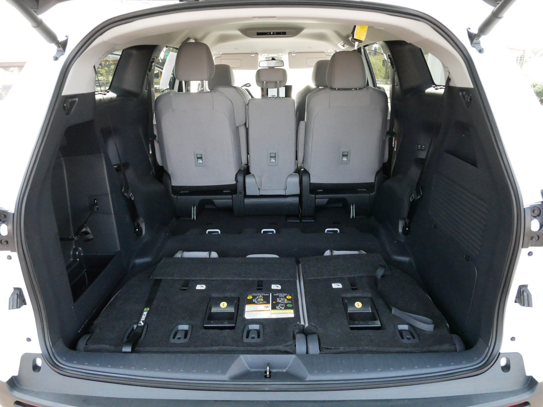 Certified 2026 Toyota Sienna LE FWD image 18