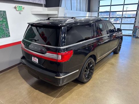 Used 2020 Lincoln Navigator L Reserve w/ Equipment Group 208A Reserve AWD/4WD image 20