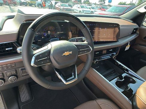 New 2026 Chevrolet Tahoe High Country AWD/4WD image 4