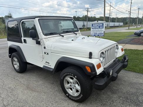 Used 2003 Jeep Wrangler X AWD/4WD image 1