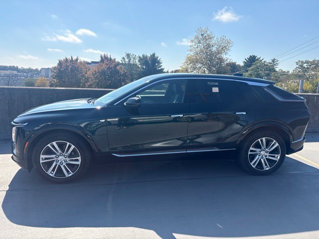 Certified 2024 Cadillac Lyriq Tech w/ Driver Assist Package AWD/4WD image 2