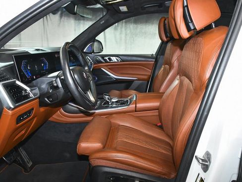 Used 2024 BMW ALPINA XB7 image 67