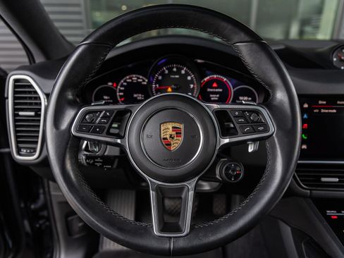 Certified 2023 Porsche Cayenne Platinum Edition AWD/4WD image 29
