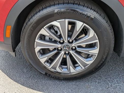 Used 2025 Buick Envision Preferred AWD/4WD image 10