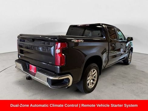 Used 2022 Chevrolet Silverado 1500 LT AWD/4WD image 6